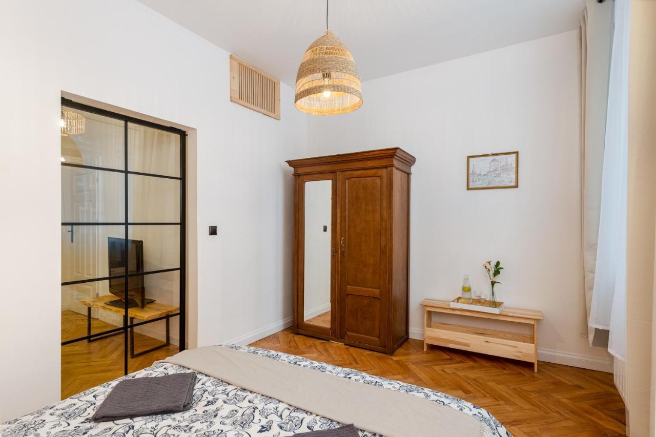 Charming Aparments In Perfect Location Appartement Krakau Buitenkant foto